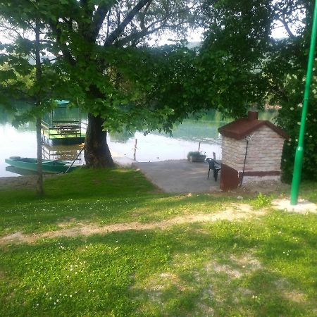 Ribarska Vila Donje Lohovo المظهر الخارجي الصورة